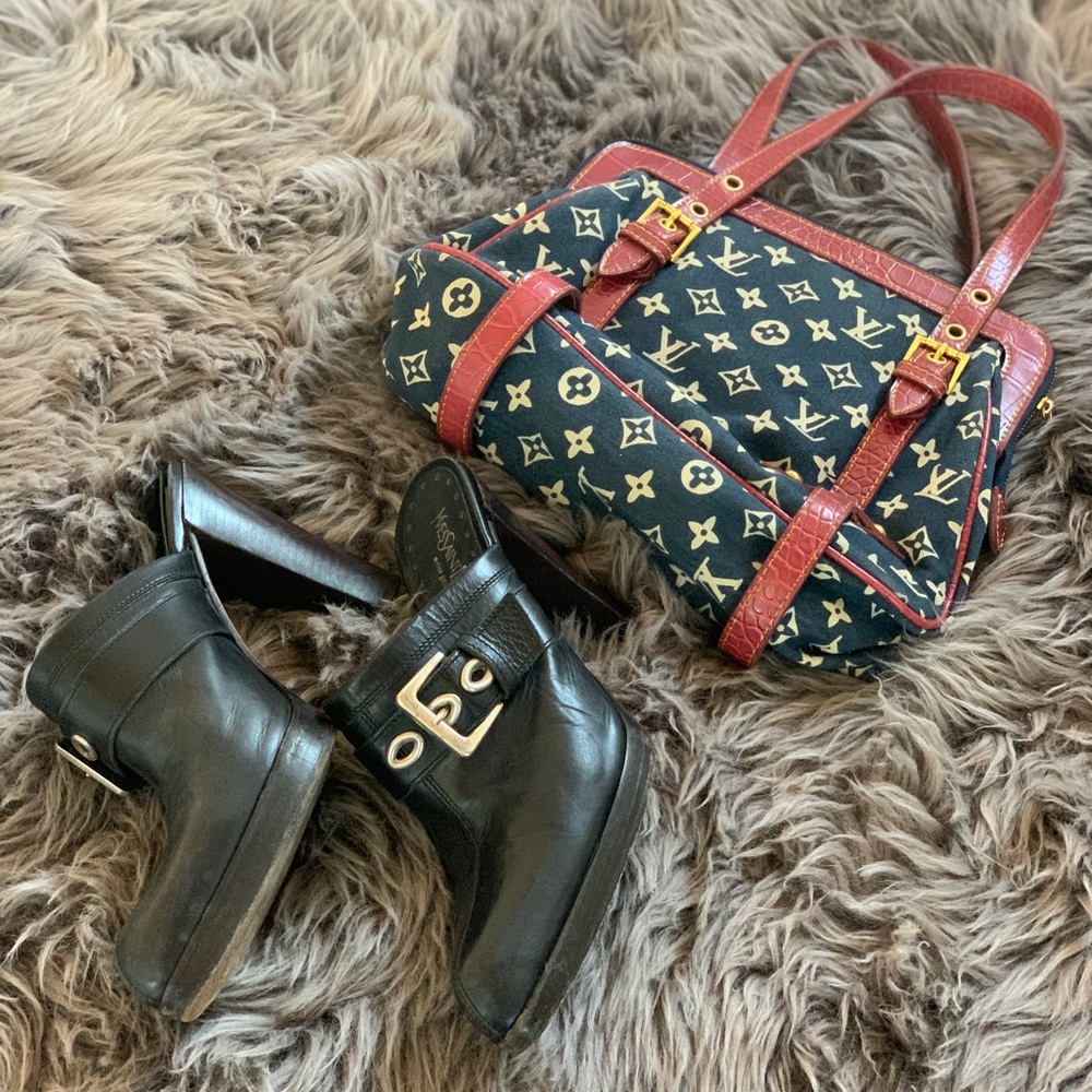 Yves Saint Laurent Mules 👠100% authentic💄